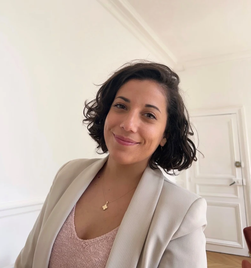 Photo de profil de Sarah Brazete, Notaire à Massy sur izilaw